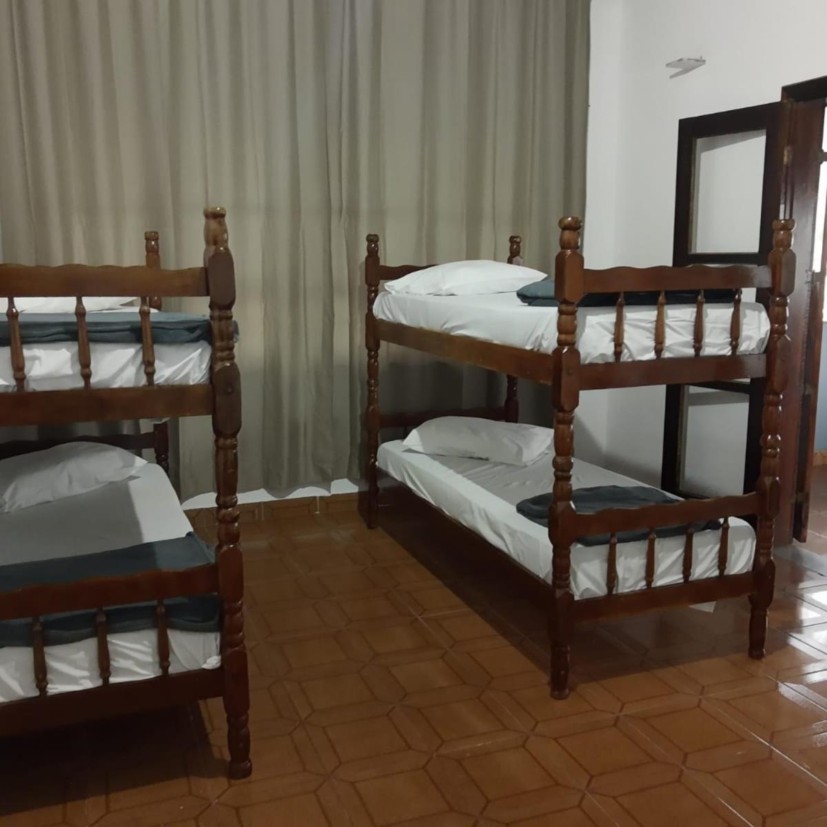 Hostel Le Castelle Caraguatatuba Dış mekan fotoğraf